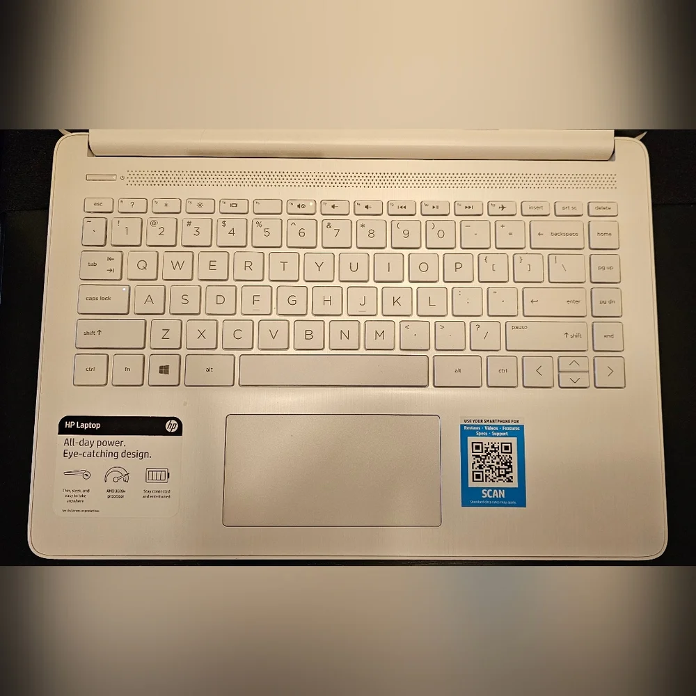 Mint condition Hp laptop 2020